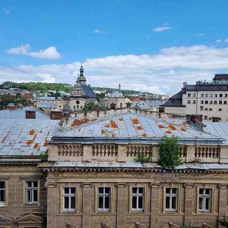 Leogrand Apartments On Kniazia Romana 6 Lviv Kültér fotó