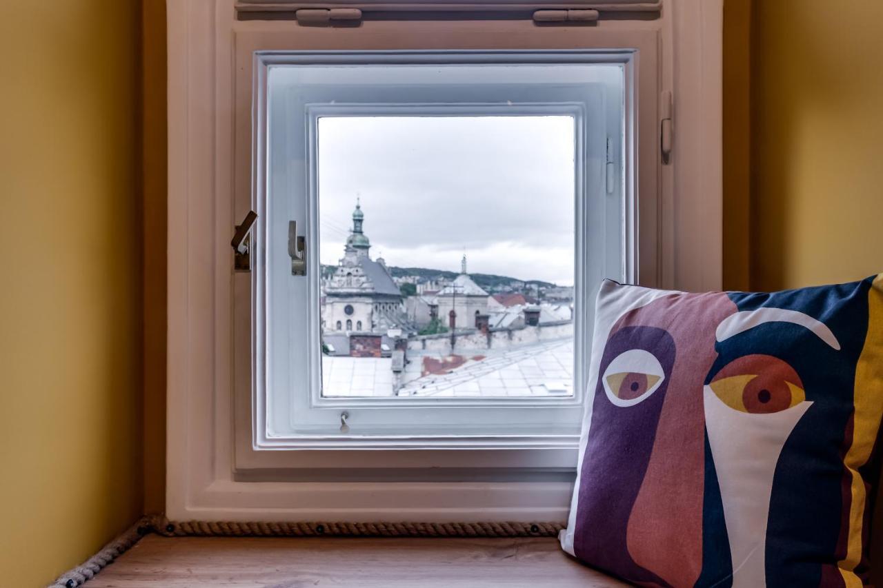 Leogrand Apartments On Kniazia Romana 6 Lviv Kültér fotó