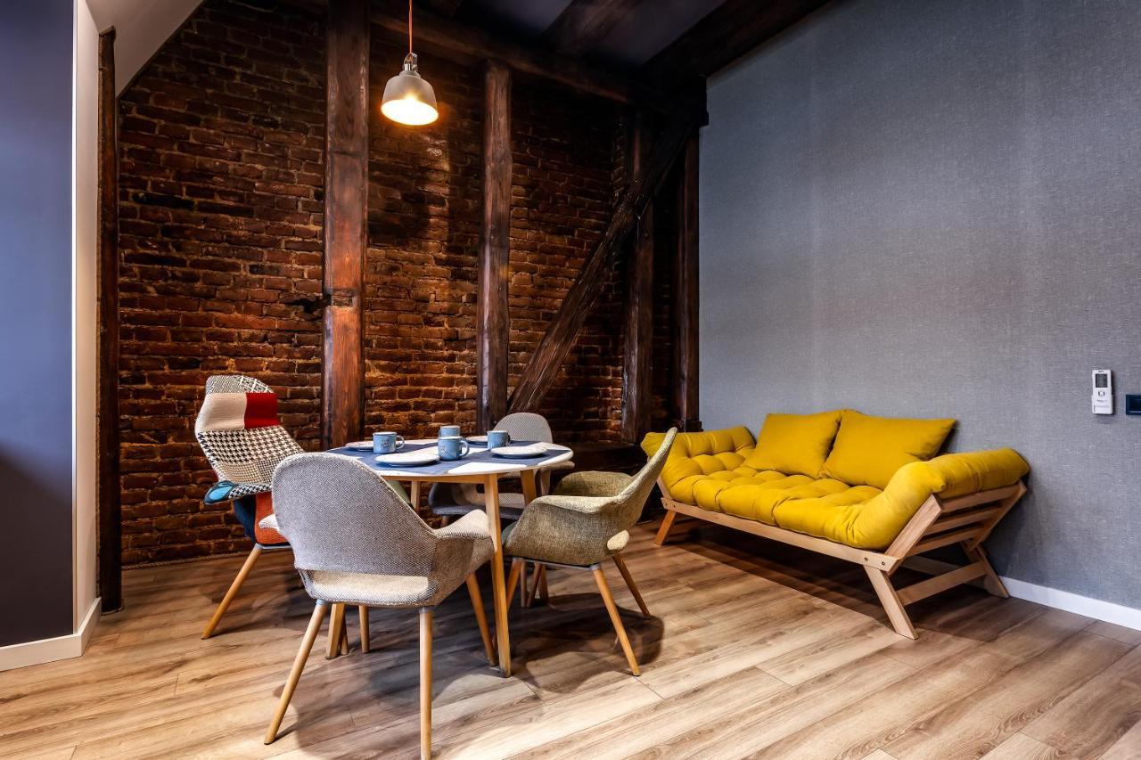 Leogrand Apartments On Kniazia Romana 6 Lviv Kültér fotó