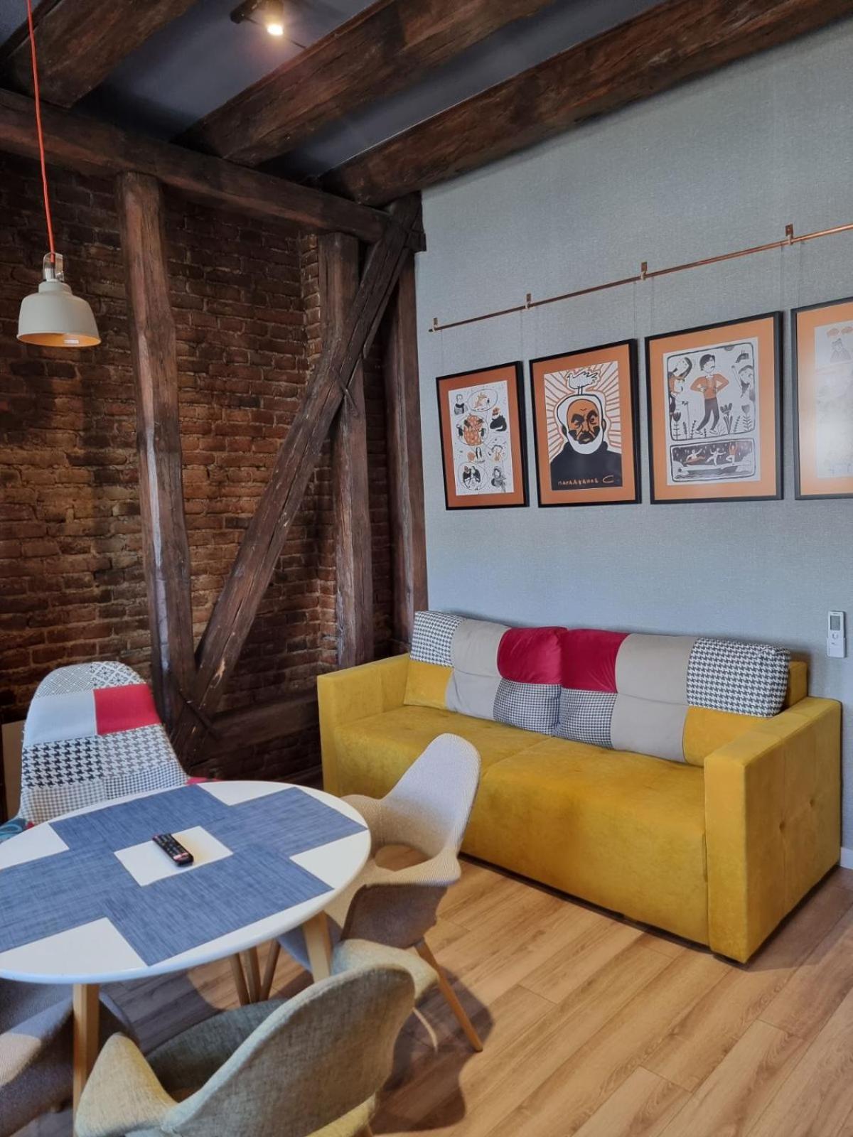 Leogrand Apartments On Kniazia Romana 6 Lviv Kültér fotó